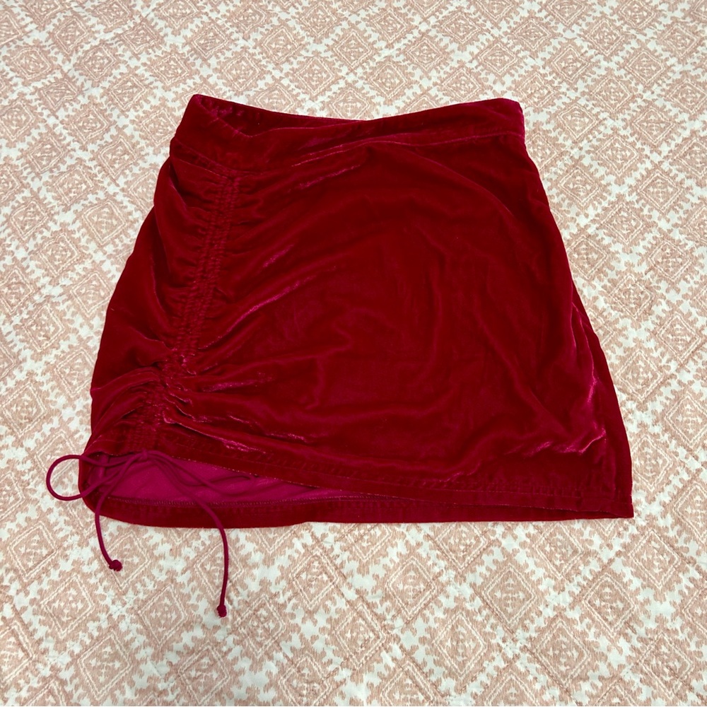 Free People Size 2 Pink Velvet Mini Skirt